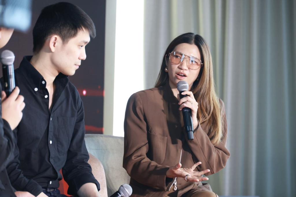 “ดีพร้อม” ปลุกพลัง อุตฯ เสื้อผ้าและเครื่องแต่งกายไทย สร้าง “Fashion Hero Brand” พร้อมหนุนพลัง Soft Power แฟชั่น หวังยกระดับแบรนด์ไทยสู่สากลอย่างยั่งยืนตามนโยบาย รมว.เอกนัฏ คาดสร้างมูลค่ากว่า 100 ล้านบาท