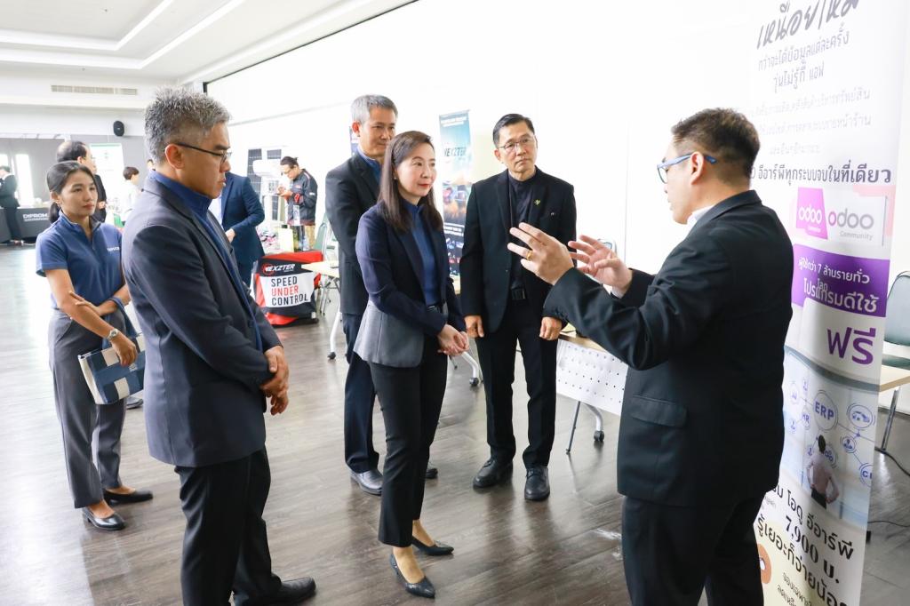 “ดีพร้อม” ปลุกพลังนักธุรกิจรุ่นใหม่ ติดอาวุธเติมทักษะ เดินหน้า “DIPROM Young SMEs Network ครั้งที่ 2” หวังยกระดับธุรกิจครอบครัวสู่อุตสาหกรรมไทยยุคใหม่ คาดเกิดมูลค่าทางธุรกิจกว่า 50 ล้านบาท