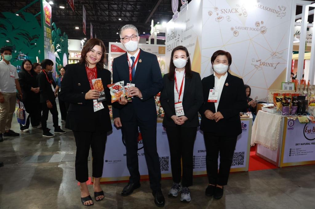 “ปลัดณัฐพล” นำทีม อุตฯ เยี่ยมชมครัว "ดีพร้อม" ในงาน THAIFEX – ANUGA ASIA 2025 ภายใต้แนวคิด The Great Ingredients เปิดประสบการณ์ ให้โอกาส เสริมแกร่งธุรกิจ ขยายตลาด เชื่อมต่อคู่ค้าคุณภาพระดับโลก ตามนโยบาย รมว.เอกนัฏ