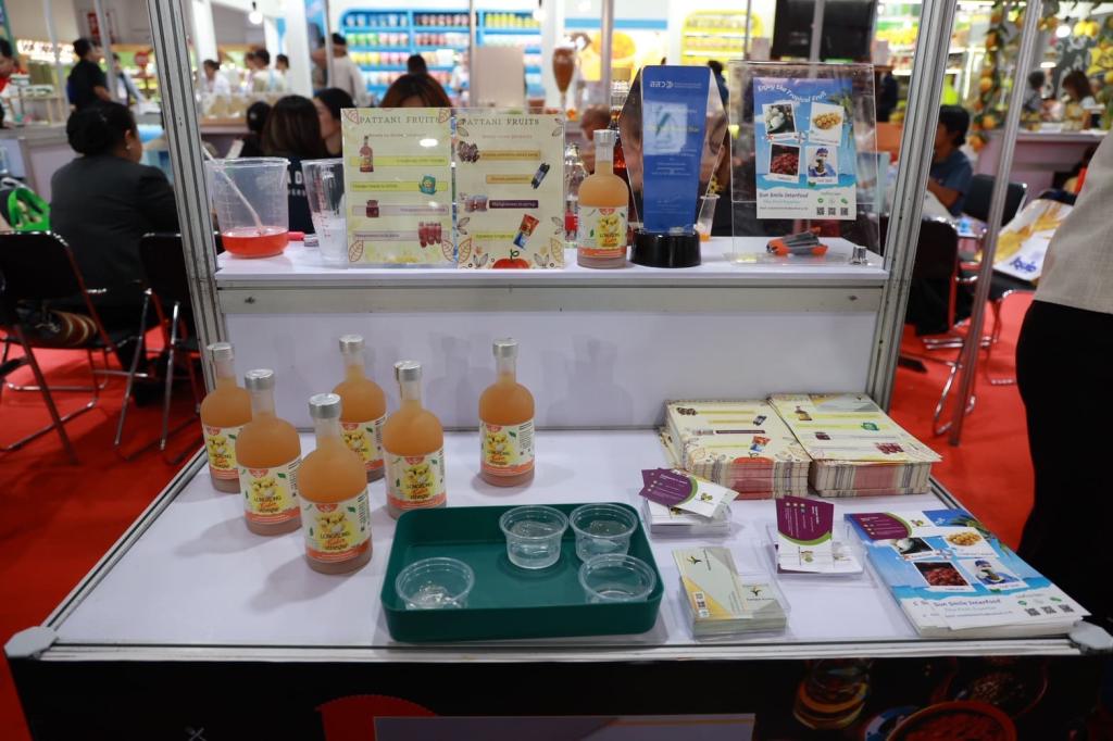 “ปลัดณัฐพล” นำทีม อุตฯ เยี่ยมชมครัว "ดีพร้อม" ในงาน THAIFEX – ANUGA ASIA 2025 ภายใต้แนวคิด The Great Ingredients เปิดประสบการณ์ ให้โอกาส เสริมแกร่งธุรกิจ ขยายตลาด เชื่อมต่อคู่ค้าคุณภาพระดับโลก ตามนโยบาย รมว.เอกนัฏ