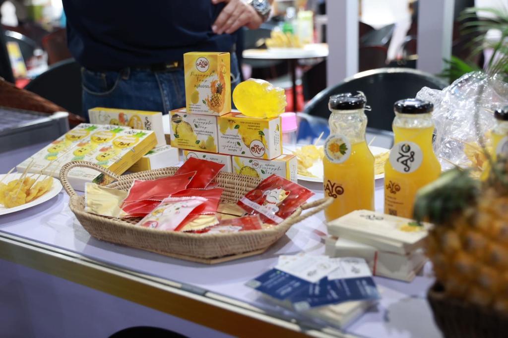 “ปลัดณัฐพล” นำทีม อุตฯ เยี่ยมชมครัว "ดีพร้อม" ในงาน THAIFEX – ANUGA ASIA 2025 ภายใต้แนวคิด The Great Ingredients เปิดประสบการณ์ ให้โอกาส เสริมแกร่งธุรกิจ ขยายตลาด เชื่อมต่อคู่ค้าคุณภาพระดับโลก ตามนโยบาย รมว.เอกนัฏ
