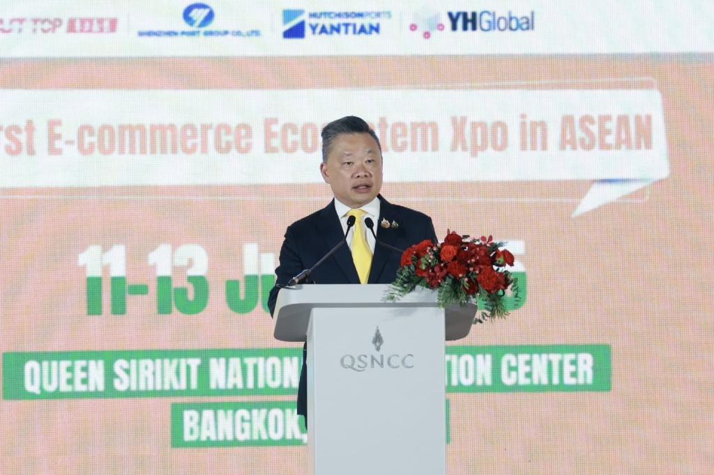 “ดีพร้อม“ หนุนนวัตกรรมและเทคโนโลยีอีคอมเมิร์ซ ร่วมงาน ADSX 2025 หวังยกระดับระบบนิเวศทางธุรกิจให้ผู้ประกอบการไทยก้าวสู่เศรษฐกิจดิจิทัล สอดรับนโยบาย รมว.เอกนัฏ