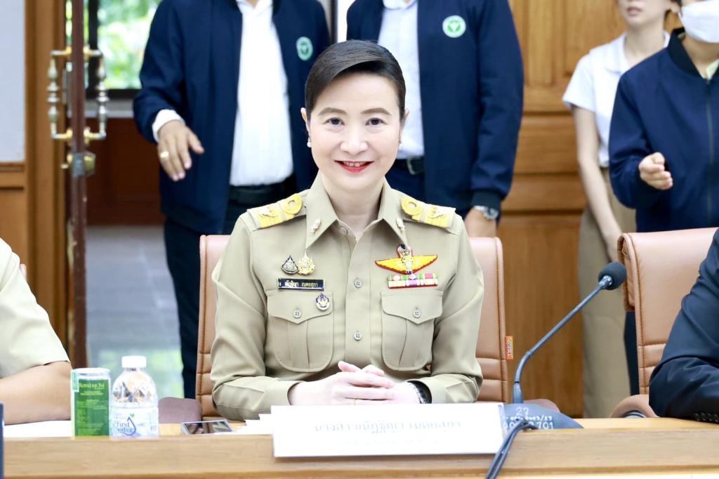 “ปลัดณัฐพล” นำทีม พร้อมด้วย “อธิบดีณัฏฐิญา” ร่วมหารือแนวทางส่งเสริมอุตสาหกรรมสมุนไพร สืบทอดภูมิปัญญาวัฒนธรรมไทยที่ทรงคุณค่า
