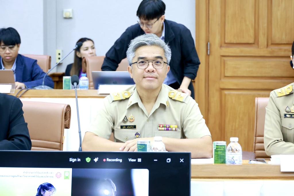 “ปลัดณัฐพล” นำทีม พร้อมด้วย “อธิบดีณัฏฐิญา” ร่วมหารือแนวทางส่งเสริมอุตสาหกรรมสมุนไพร สืบทอดภูมิปัญญาวัฒนธรรมไทยที่ทรงคุณค่า