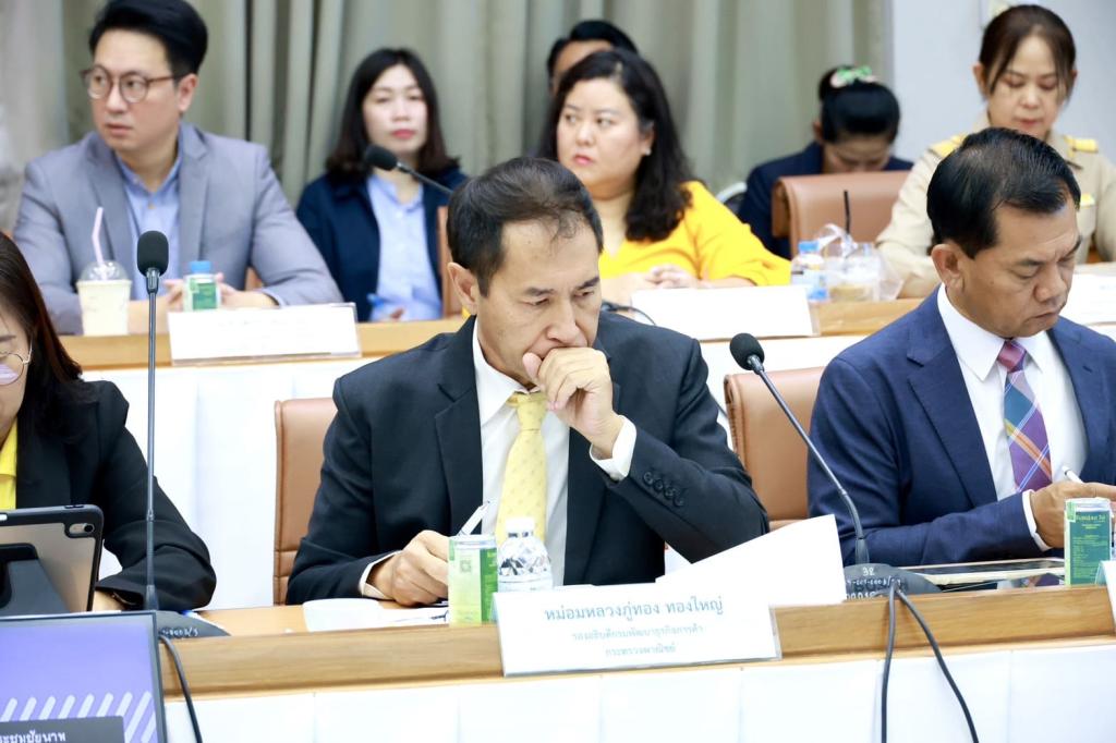 “ปลัดณัฐพล” นำทีม พร้อมด้วย “อธิบดีณัฏฐิญา” ร่วมหารือแนวทางส่งเสริมอุตสาหกรรมสมุนไพร สืบทอดภูมิปัญญาวัฒนธรรมไทยที่ทรงคุณค่า