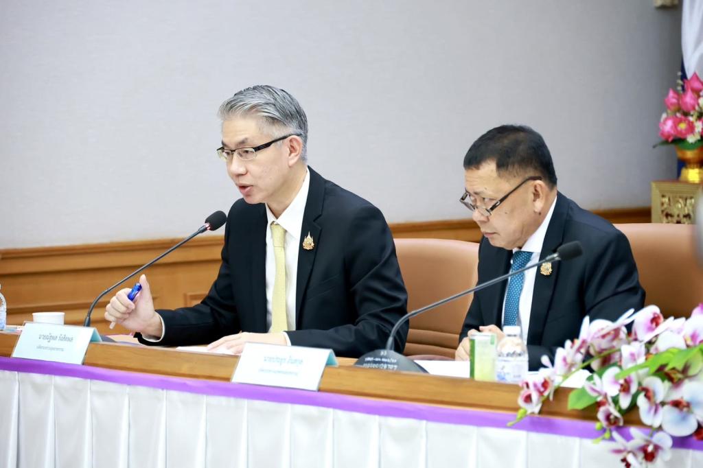 “ปลัดณัฐพล” นำทีม พร้อมด้วย “อธิบดีณัฏฐิญา” ร่วมหารือแนวทางส่งเสริมอุตสาหกรรมสมุนไพร สืบทอดภูมิปัญญาวัฒนธรรมไทยที่ทรงคุณค่า