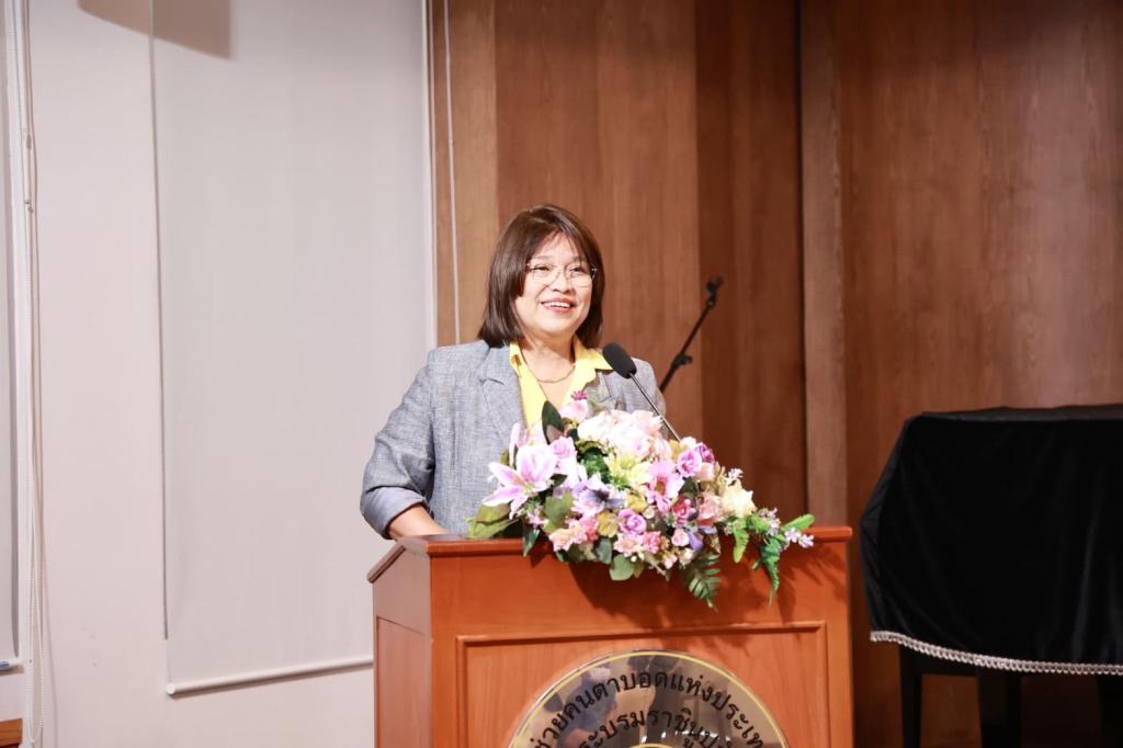 ดีพร้อม จัดกิจกรรม “แบ่งรัก ปันน้ำใจ เทิดไท้องค์ราชินี 47 พรรษา” ร่วมสมทบทุนและช่วยเหลือผู้พิการทางสายตา