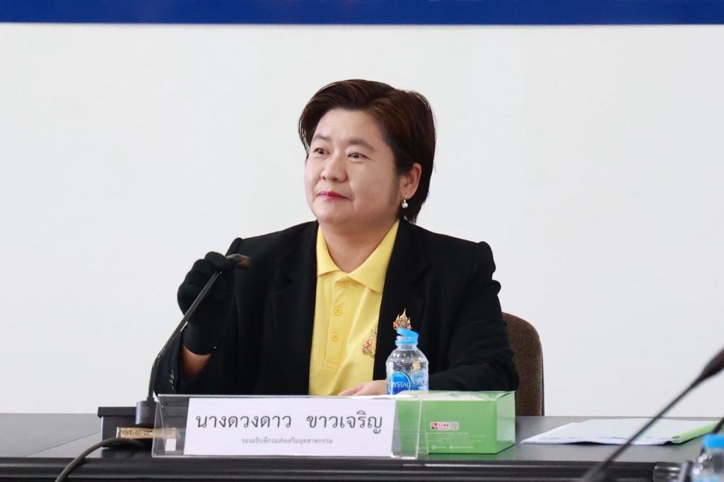 “ดีพร้อม” เร่งยกระดับคุณภาพสิ่งทอไทย ให้เป็นที่รู้จัก ผ่านสัญลักษณ์ "Thailand Textiles Tag" พัฒนาผลิตภัณฑ์สิ่งทอให้แข่งขันได้ โตไกลสู่ตลาดสากล ตามนโยบาย รมว.เอกนัฏ