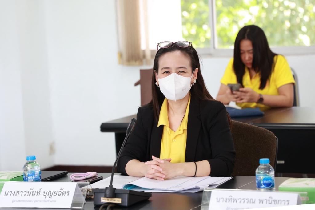“ดีพร้อม” เร่งยกระดับคุณภาพสิ่งทอไทย ให้เป็นที่รู้จัก ผ่านสัญลักษณ์ "Thailand Textiles Tag" พัฒนาผลิตภัณฑ์สิ่งทอให้แข่งขันได้ โตไกลสู่ตลาดสากล ตามนโยบาย รมว.เอกนัฏ