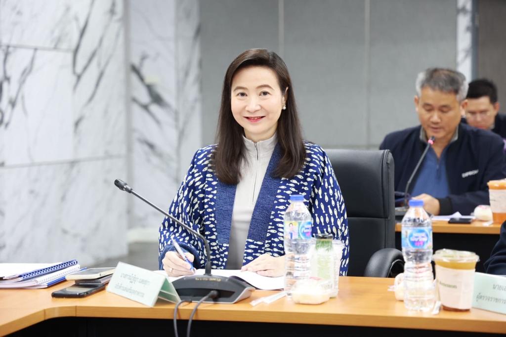 ปลัดณัฐพล ดันดีพร้อมเร่งเครื่องคัดเลือก "รางวัลอุตสาหกรรมยอดเยี่ยม 2568" ดันสถานประกอบการไทยสู่ MIND Ambassador มุ่งยกระดับขีดความสามารถ กระตุ้นเศรษฐกิจ สร้างความมั่นคง มั่งคั่ง ยั่งยืนให้ประเทศ ตามนโยบาย รมว.เอกนัฏ