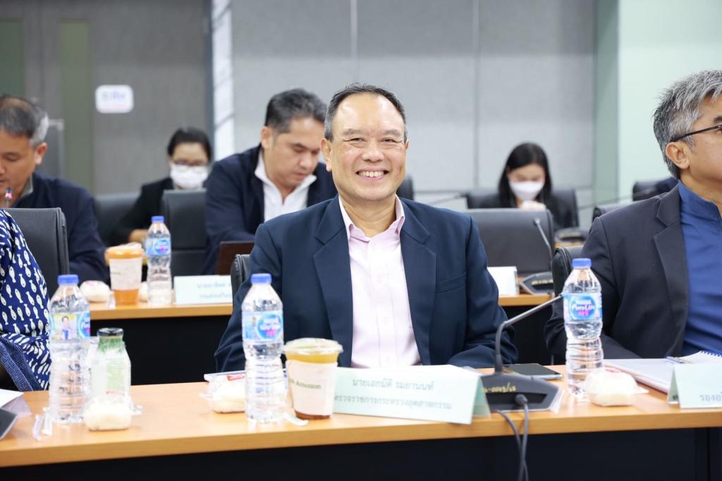 ปลัดณัฐพล ดันดีพร้อมเร่งเครื่องคัดเลือก "รางวัลอุตสาหกรรมยอดเยี่ยม 2568" ดันสถานประกอบการไทยสู่ MIND Ambassador มุ่งยกระดับขีดความสามารถ กระตุ้นเศรษฐกิจ สร้างความมั่นคง มั่งคั่ง ยั่งยืนให้ประเทศ ตามนโยบาย รมว.เอกนัฏ