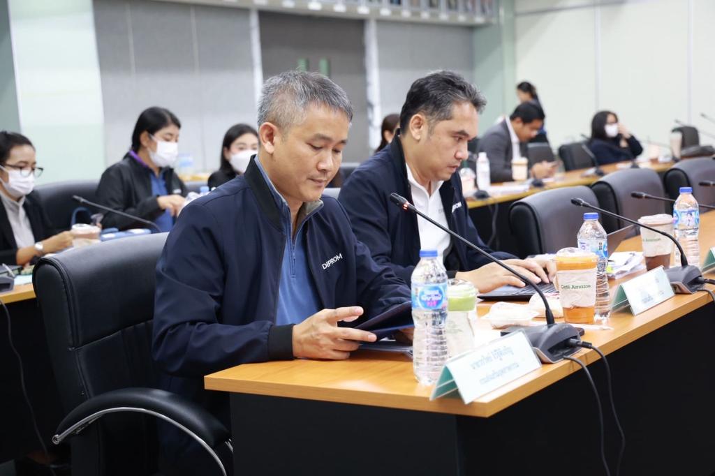 ปลัดณัฐพล ดันดีพร้อมเร่งเครื่องคัดเลือก "รางวัลอุตสาหกรรมยอดเยี่ยม 2568" ดันสถานประกอบการไทยสู่ MIND Ambassador มุ่งยกระดับขีดความสามารถ กระตุ้นเศรษฐกิจ สร้างความมั่นคง มั่งคั่ง ยั่งยืนให้ประเทศ ตามนโยบาย รมว.เอกนัฏ