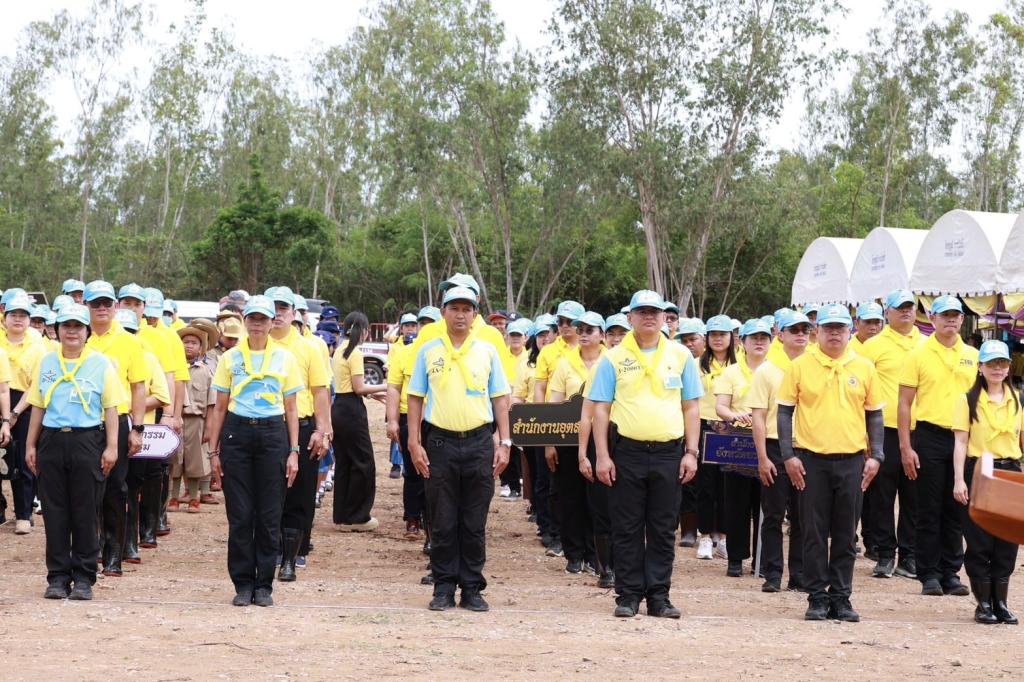 ดีพร้อม รวมพลังกับชาว ก.อุตฯ จิตอาสา “อุตสาหกรรมรวมใจ ปลูกต้นไม้ ฟื้นฟูป่า” เฉลิมพระเกียรติสมเด็จพระราชินี และเนื่องในวันสิ่งแวดล้อมโลก