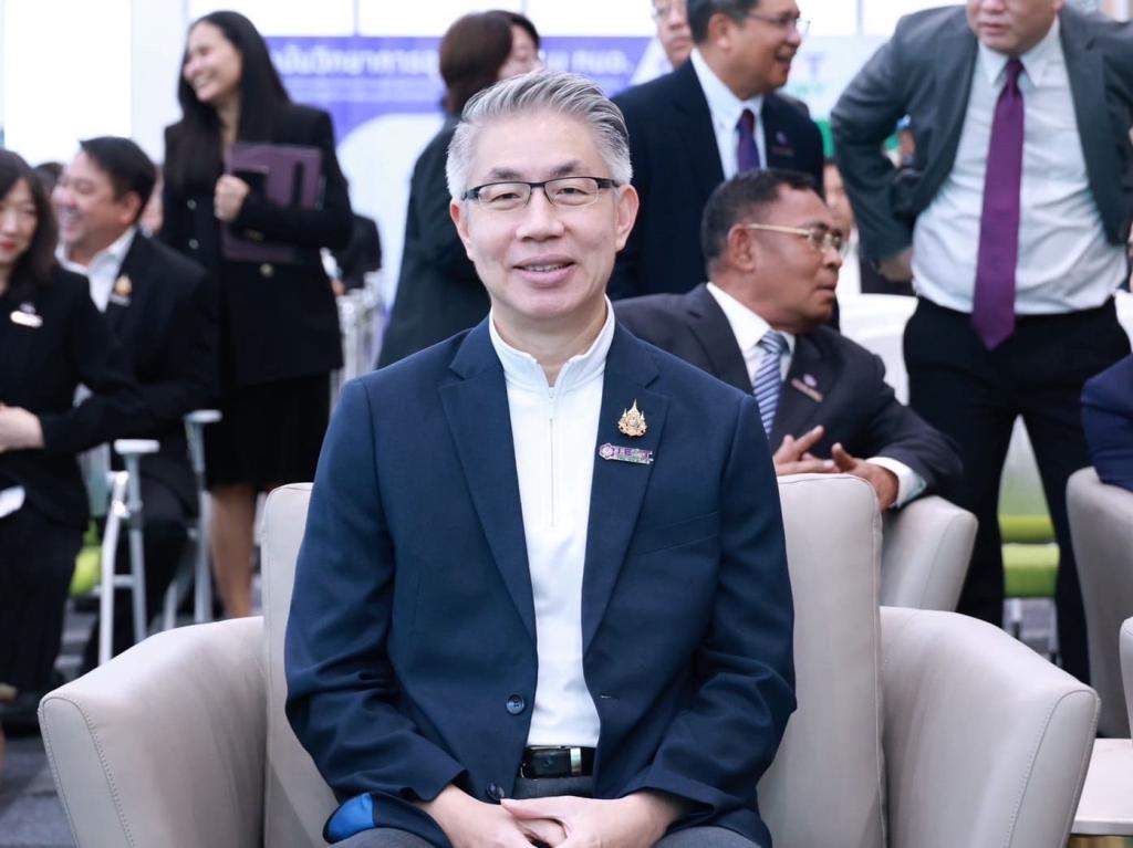 “อธิบดีณัฏฐิญา” ติวเข้มเจ้าหน้าที่ เตรียมพร้อม “อุตสาหกรรมจังหวัด” เพื่อร่วมขับเคลื่อนกระทรวงอุตฯ ผลักดันธุรกิจไทยให้มีการผลิตที่ดี และเซฟ SME ตามนโยบาย รวอ.เอกนัฏ