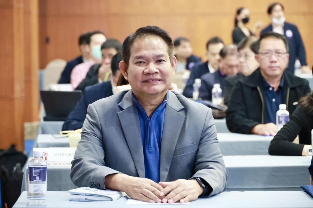 “อธิบดีณัฏฐิญา” ติวเข้มเจ้าหน้าที่ เตรียมพร้อม “อุตสาหกรรมจังหวัด” เพื่อร่วมขับเคลื่อนกระทรวงอุตฯ ผลักดันธุรกิจไทยให้มีการผลิตที่ดี และเซฟ SME ตามนโยบาย รวอ.เอกนัฏ