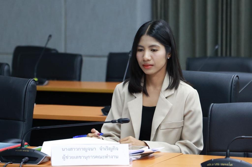 “รองสุรพล” เดินหน้าเฟ้นหาผปก. SMEs รับรางวัลแห่งเกียรติยศของอุตสาหกรรมไทยด้านการบริหารธุรกิจสู่สากล (Global SME) ตามนโยบาย