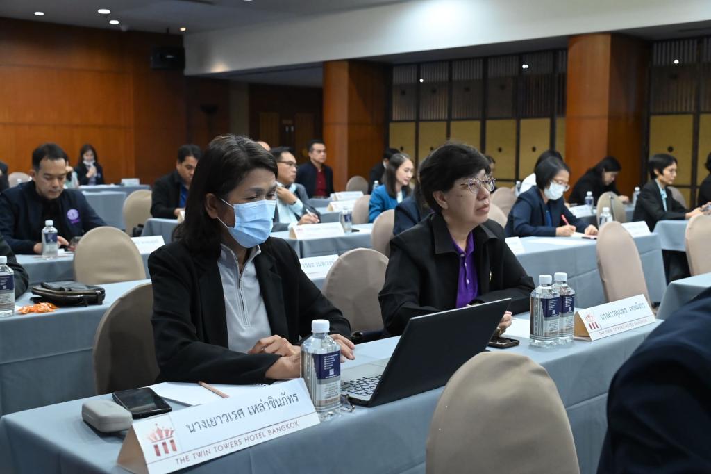 “อธิบดีณัฏฐิญา” ร่วมแสดงความยินดีแก่ผู้เข้าร่วมการฝึกอบรมฯ เตรียมความพร้อมเป็นอุตสาหกรรมจังหวัด รุ่นที่ 1