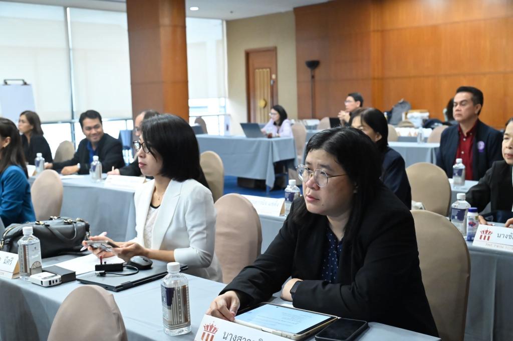 “อธิบดีณัฏฐิญา” ร่วมแสดงความยินดีแก่ผู้เข้าร่วมการฝึกอบรมฯ เตรียมความพร้อมเป็นอุตสาหกรรมจังหวัด รุ่นที่ 1