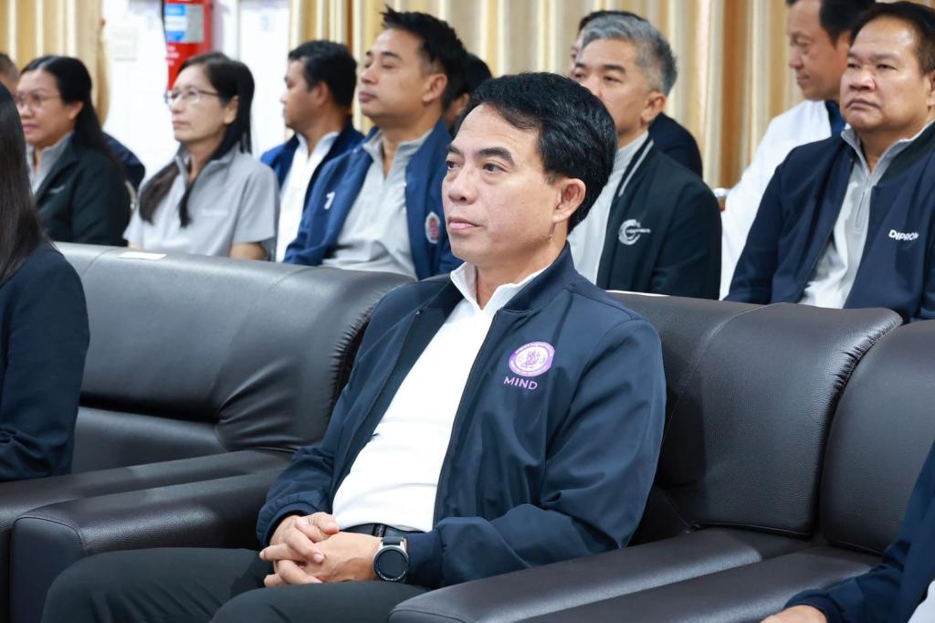 "เอกนัฏ" ลงพื้นที่เมืองสองแคว ชมผลงาน "ดีพร้อม" หนุนใช้วัตถุดิบท้องถิ่น ปั้นเมนูอาหาร ส่งเสริมอัตลักษณ์ชุมชนวังทอง ดัน Soft Power ไทย