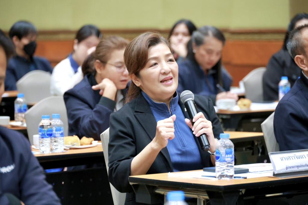 “อธิบดีณัฏฐิญา” นำทีมผู้บริหาร รับฟังแนวคิดจากเจ้าหน้าที่ดีพร้อมส่วนภูมิภาค กำหนดแนวทาง โครงการพัฒนาอุตสาหกรรมเชิงพื้นที่