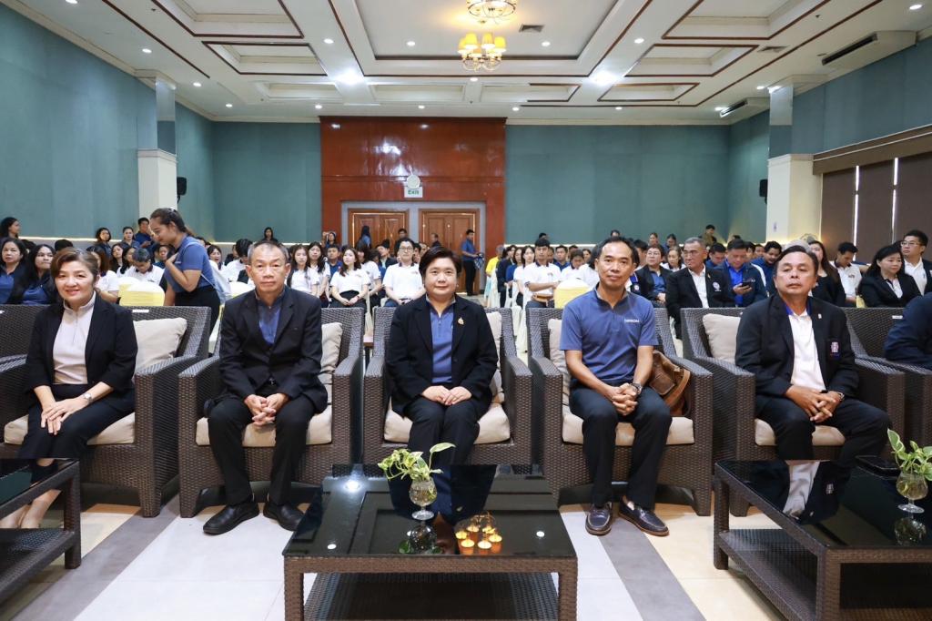 ดีพร้อม ติดปีก คพอ. ภาคอีสาน ติวเข้ม 5 Module สร้างโอกาสไร้ขีดจำกัด สอดรับนโยบาย รมว. เอกนัฏ