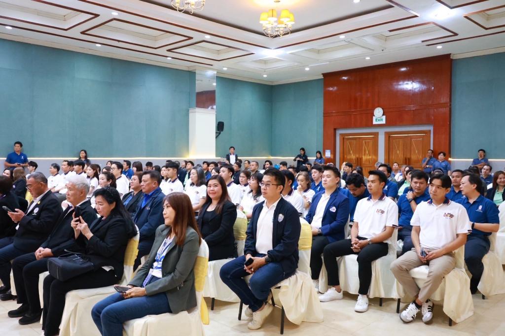 ดีพร้อม ติดปีก คพอ. ภาคอีสาน ติวเข้ม 5 Module สร้างโอกาสไร้ขีดจำกัด สอดรับนโยบาย รมว. เอกนัฏ