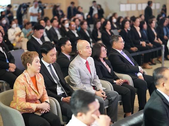 กระทรวงอุตฯ ส่ง ดีพร้อม ร่วมผนึกกำลังภาครัฐ-เอกชน-ประชาชน ตะลุยปั้นเชฟไฟแรง 1.7 หมื่นคน พร้อมต่อยอดสร้างเชฟมืออาชีพสู่ครัวโลก หวังกระตุ้นเศรษฐกิจประเทศกว่า 3,500 ล้านบาท ตามนโยบาย รมว.เอกนัฏ