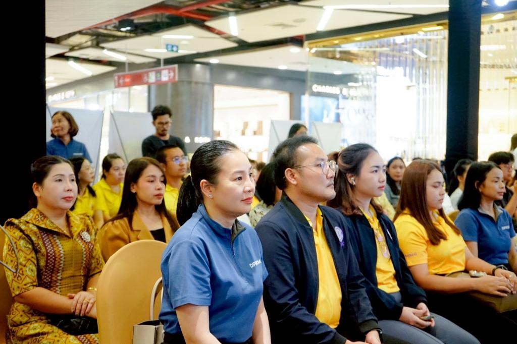 “รองอธิบดีดวงดาวว” ล่องใต้อวดโฉม 10 ต้นแบบผลิตภัณฑ์อาหารชุมชน ดึงอัตลักษณ์พื้นถิ่นและของดีพื้นเมือง หนุนพลังซอฟต์พาวเวอร์อาหารให้โตไกล ตามนโนบายอธิบดีณัฏฐิญา