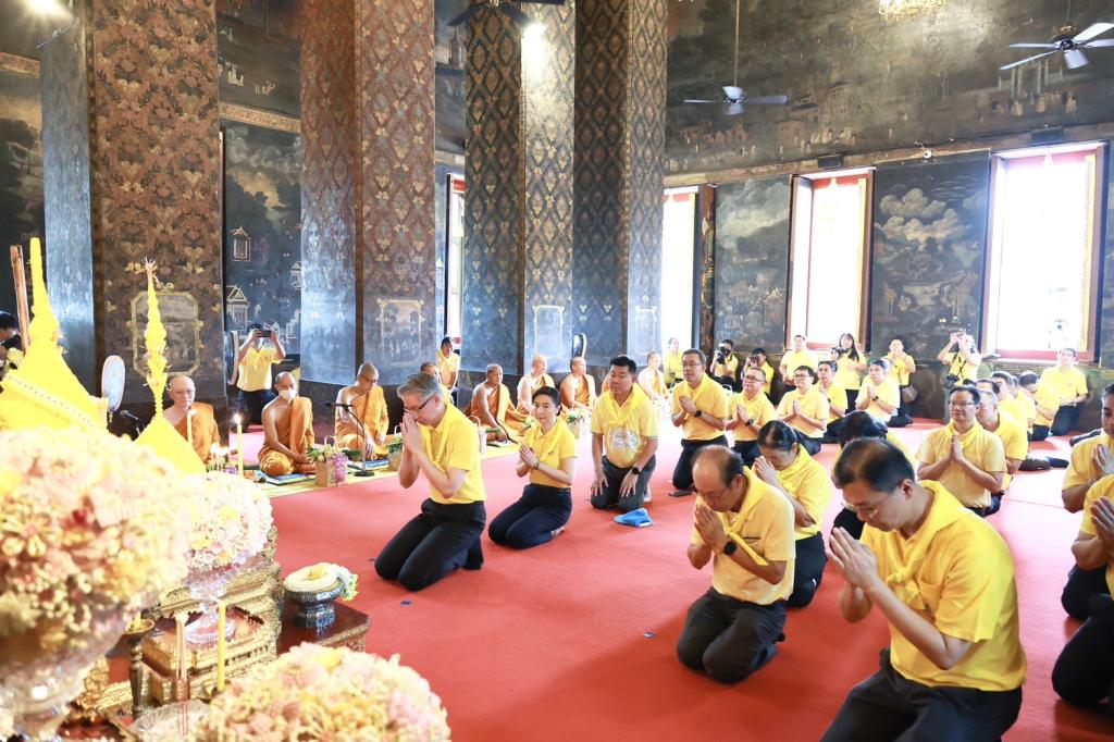 กระทรวงอุตสาหกรรมจัดกิจกรรมจิตอาสา “ปรับปรุงคุณภาพน้ำในคลองรอบวัดบวรนิเวศวิหาร” ระยะที่ 2 น้อมถวายพระราชกุศลเฉลิมพระเกียรติ ร.10