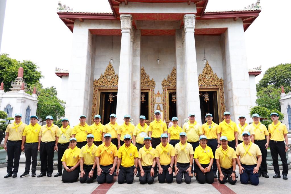 กระทรวงอุตสาหกรรมจัดกิจกรรมจิตอาสา “ปรับปรุงคุณภาพน้ำในคลองรอบวัดบวรนิเวศวิหาร” ระยะที่ 2 น้อมถวายพระราชกุศลเฉลิมพระเกียรติ ร.10
