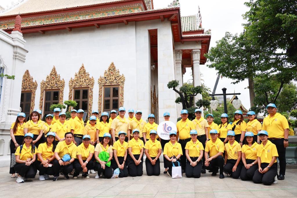 กระทรวงอุตสาหกรรมจัดกิจกรรมจิตอาสา “ปรับปรุงคุณภาพน้ำในคลองรอบวัดบวรนิเวศวิหาร” ระยะที่ 2 น้อมถวายพระราชกุศลเฉลิมพระเกียรติ ร.10