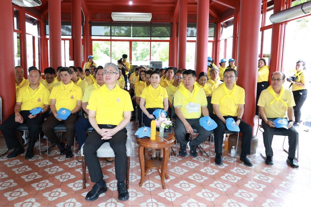 กระทรวงอุตสาหกรรมจัดกิจกรรมจิตอาสา “ปรับปรุงคุณภาพน้ำในคลองรอบวัดบวรนิเวศวิหาร” ระยะที่ 2 น้อมถวายพระราชกุศลเฉลิมพระเกียรติ ร.10