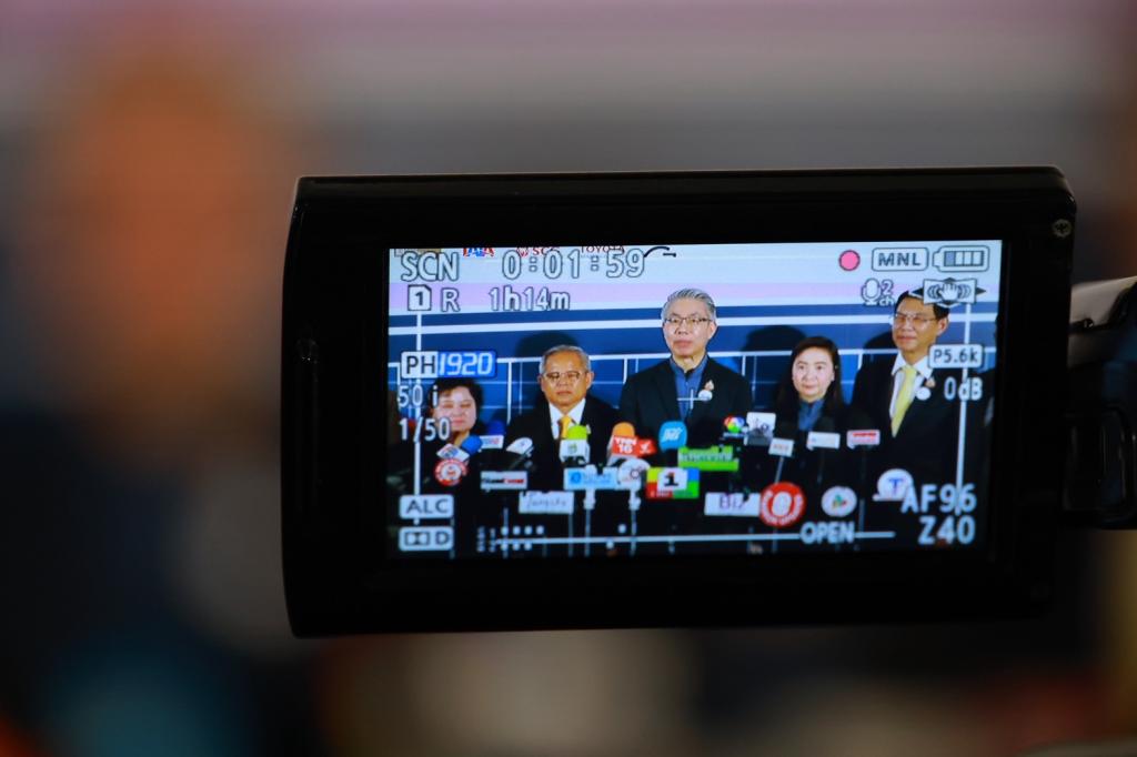 กระทรวงอุตฯ ให้ “ดีพร้อม” จัดแถลงข่าวร่วม 2 กระทรวง ทั้งคมนาคมและภาคเอกชน เตรียมบิ๊กอีเวนท์ "อุตสาหกรรมแฟร์ 2568" พร้อมเปิดพื้นที่ใจกลางการขนส่ง “กรุงเทพอภิวัฒน์” จำหน่ายสินค้าคุณภาพราคาประหยัด หวังบูมเศรษฐกิจกลางปีได้กว่า 300 ล้านบาท