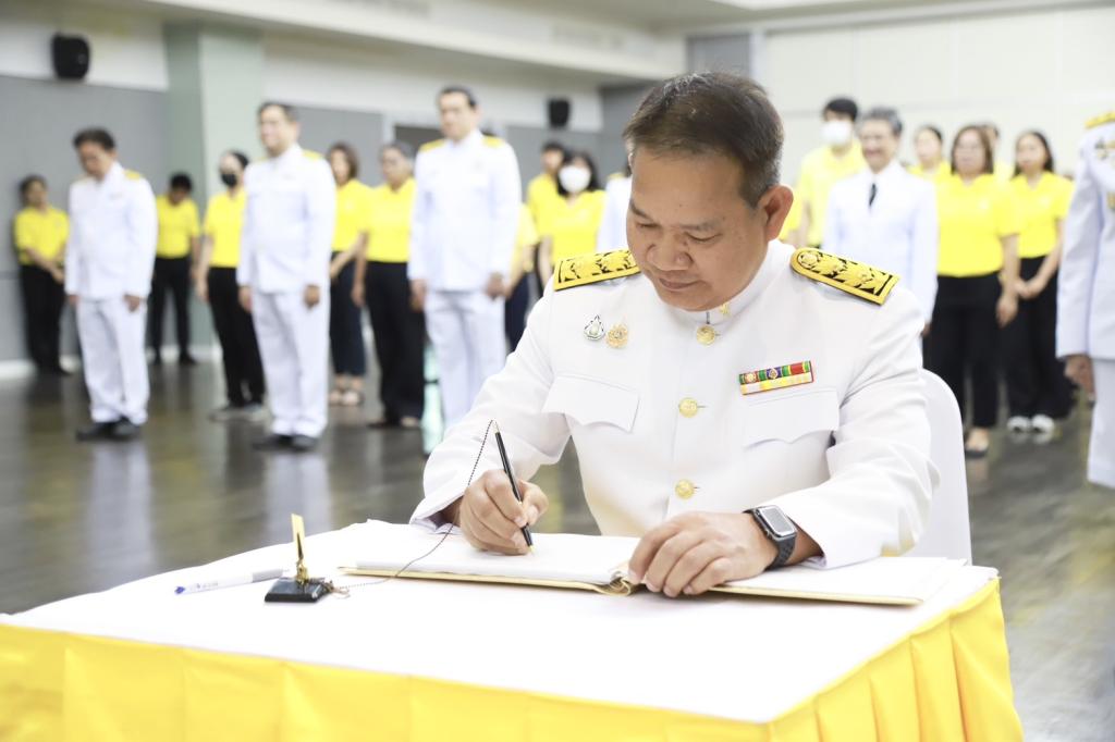 “อธิบดีณัฏฐิญา” นำทีมผู้บริหารและข้าราชการดีพร้อม ถวายสัตย์ปฏิญาณเพื่อเป็นข้าราชการที่ดีและพลังของแผ่นดิน เนื่องในวันเฉลิมพระชนมพรรษาพระบาทสมเด็จพระเจ้าอยู่หัว