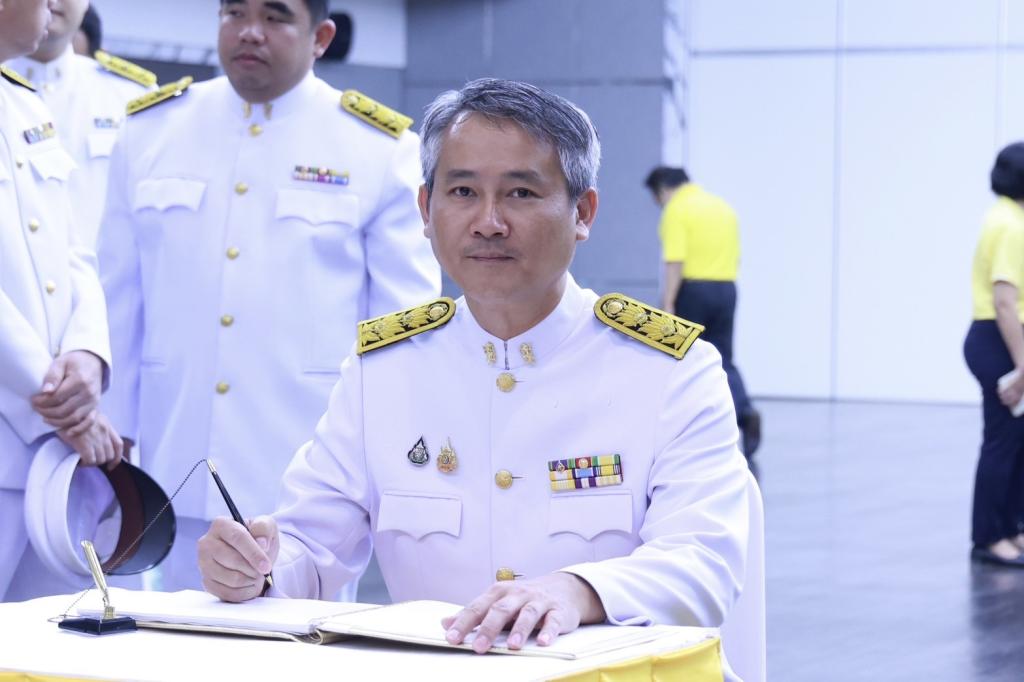 “อธิบดีณัฏฐิญา” นำทีมผู้บริหารและข้าราชการดีพร้อม ถวายสัตย์ปฏิญาณเพื่อเป็นข้าราชการที่ดีและพลังของแผ่นดิน เนื่องในวันเฉลิมพระชนมพรรษาพระบาทสมเด็จพระเจ้าอยู่หัว