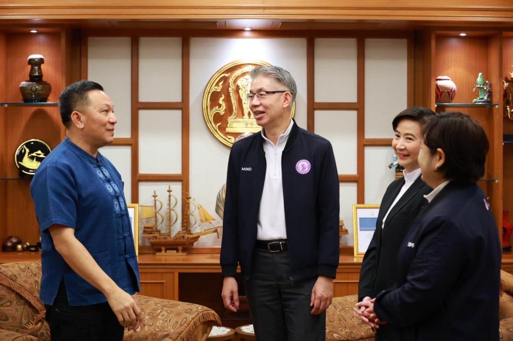 “อธิบดีณัฏฐิญา” ลงพื้นที่เชียงใหม่ ตรวจเยี่ยม DIPROM Center 1 เตรียมรับมือสถานการณ์น้ำท่วม เรียนเชิญ “ปลัดณัฐพล” วางแผนช่วยเหลือ ผปก. ในพื้นที่อุทกภัย พร้อม “ผู้ว่าเชียงใหม่” และหน่วยงาน อก. ในพื้นที่ร่วมฟื้นฟู เยียวยาให้ฟื้นตัวได้โดยเร็ว