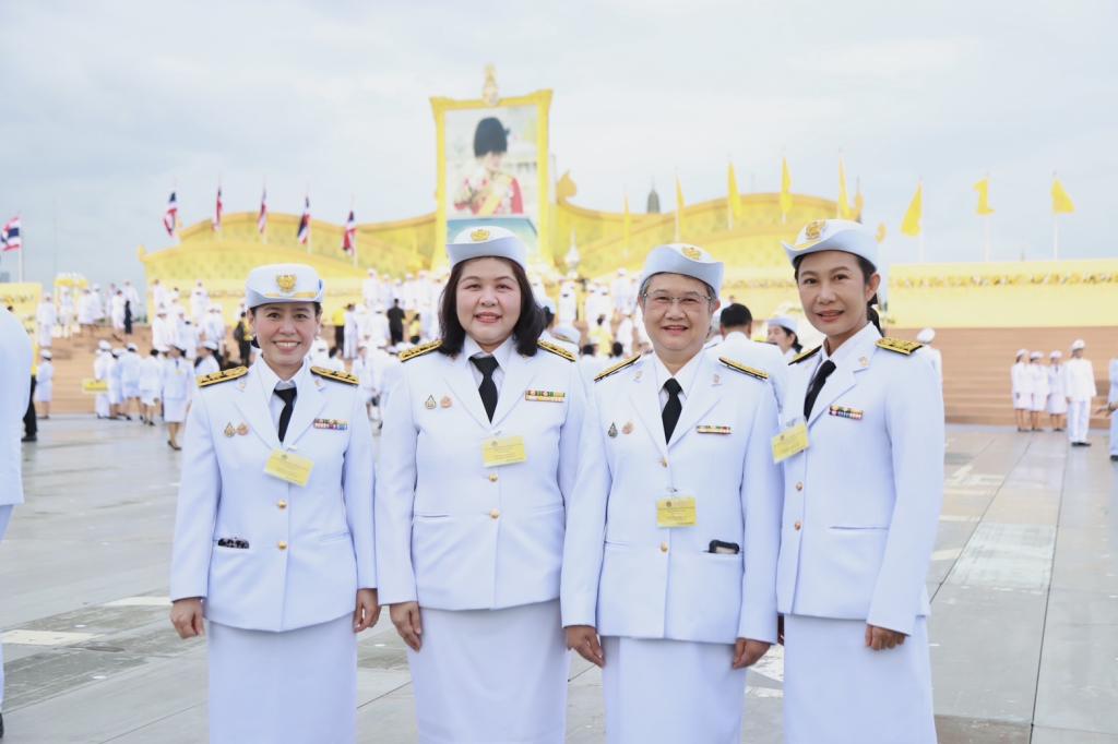 รัฐมนตรีฯ เอกนัฏ นำคณะผู้บริหาร ก.อุตฯ ร่วมพิธีถวายสัตย์ปฏิญาณเพื่อเป็นข้าราชการที่ดีและพลังของแผ่นดิน