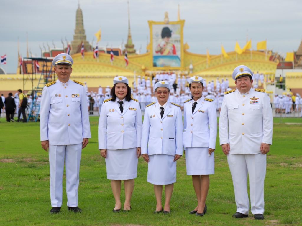 รัฐมนตรีฯ เอกนัฏ นำคณะผู้บริหาร ก.อุตฯ ร่วมพิธีถวายสัตย์ปฏิญาณเพื่อเป็นข้าราชการที่ดีและพลังของแผ่นดิน