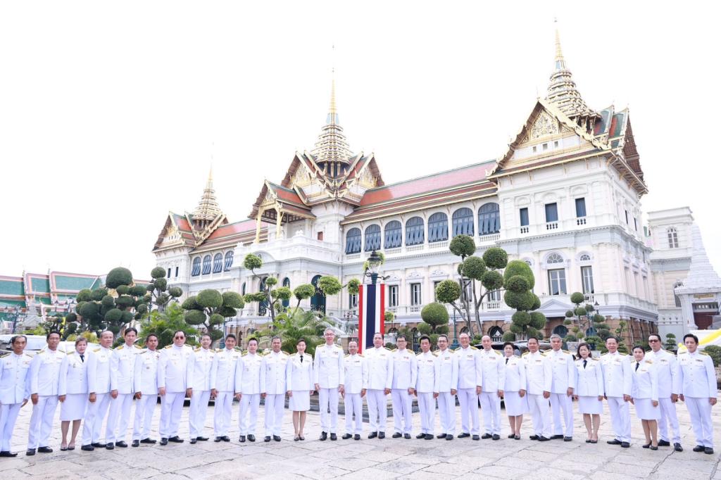 กระทรวงอุตสาหกรรมร่วมลงนามถวายพระพร เนื่องในโอกาสวันเฉลิมพระชนมพรรษาพระบาทสมเด็จพระเจ้าอยู่หัว 28 กรกฎาคม 2568