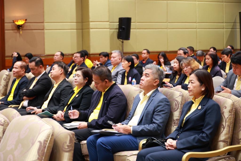 “ปลัดณัฐพล” สั่งการ ดีพร้อม เร่งติดอาวุธบุคลากร พร้อมสร้างเครือข่ายและเชื่อมโยงบริการ ร่วมเดินหน้าขับเคลื่อนภาคอุตสาหกรรม ตามนโยบาย รมว.เอกนัฏ