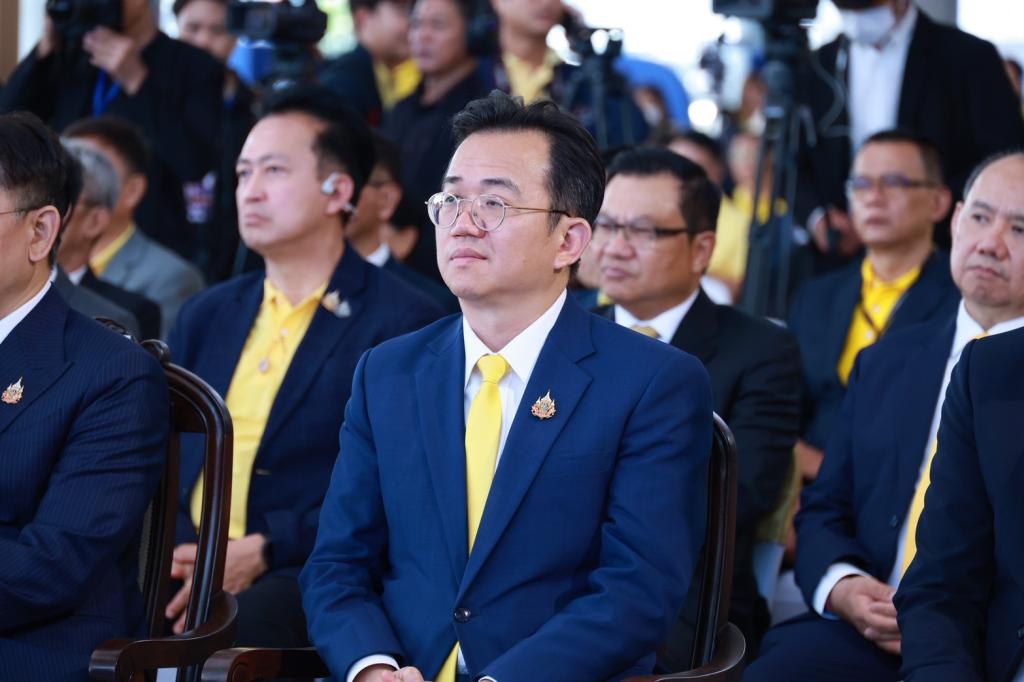 "อุตสาหกรรมแฟร์ 2568” กระทรวงอุตสาหกรรม ผนึกกำลัง กระทรวงคมนาคม เปิดพื้นที่สถานีกลางกรุงเทพอภิวัฒน์ จัดเต็มสินค้าอุปโภค-บริโภค คุณภาพดี ราคาประหยัด ลดค่าครองชีพ คาดเม็ดเงินสะพัดกว่า 300 ล้านบาท