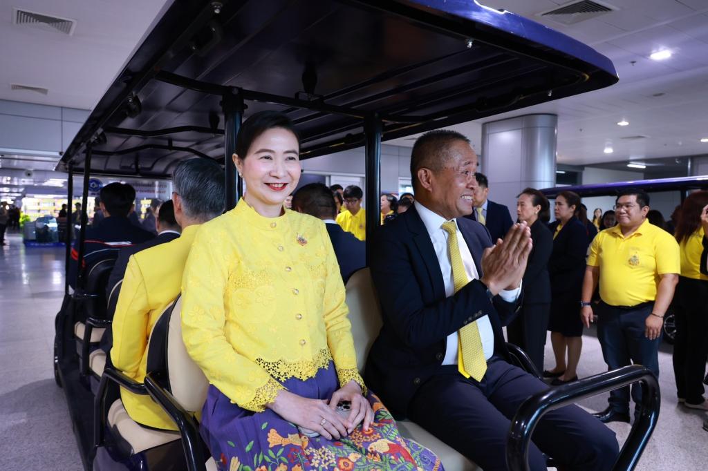 "อุตสาหกรรมแฟร์ 2568” กระทรวงอุตสาหกรรม ผนึกกำลัง กระทรวงคมนาคม เปิดพื้นที่สถานีกลางกรุงเทพอภิวัฒน์ จัดเต็มสินค้าอุปโภค-บริโภค คุณภาพดี ราคาประหยัด ลดค่าครองชีพ คาดเม็ดเงินสะพัดกว่า 300 ล้านบาท