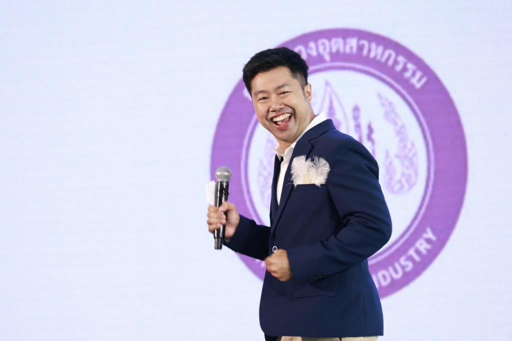 “Voice of MIND” กระหึ่มเวทีกลาง กรุงเทพอภิวัฒน์ สร้าง “Influ” รอบชิง 12 คนสุดท้าย ปั่นกระแส Soft Power กระตุ้นการจำหน่ายสินค้า เม็ดเงินสะพัด เสริมแรงช่วยภัยพิบัติ อุทกภัยและชายแดน
