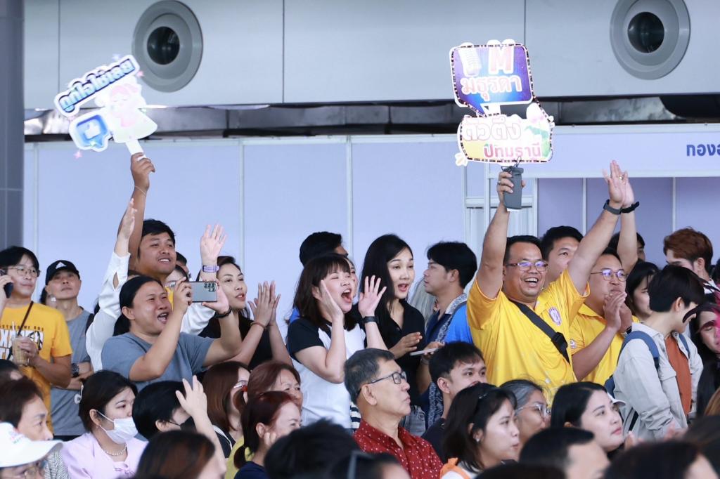 “Voice of MIND” กระหึ่มเวทีกลาง กรุงเทพอภิวัฒน์ สร้าง “Influ” รอบชิง 12 คนสุดท้าย ปั่นกระแส Soft Power กระตุ้นการจำหน่ายสินค้า เม็ดเงินสะพัด เสริมแรงช่วยภัยพิบัติ อุทกภัยและชายแดน