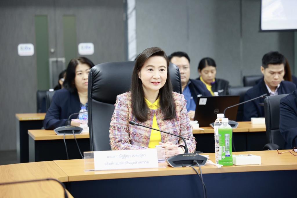 “อธิบดีณัฏฐิญา” เปิดห้องแถลงผลการดำเนินงาน “ดีพร้อมคอมมูนิตี้” ในการตรวจประเมินการปฏิบัติราชการ สรุปผลปี 68 ขานรับ 4 มิติ MIND พร้อมดันโยบาย DIPROM FLEXI รับมือความท้าทายปี 69