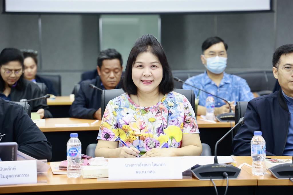 “อธิบดีณัฏฐิญา” เปิดห้องแถลงผลการดำเนินงาน “ดีพร้อมคอมมูนิตี้” ในการตรวจประเมินการปฏิบัติราชการ สรุปผลปี 68 ขานรับ 4 มิติ MIND พร้อมดันโยบาย DIPROM FLEXI รับมือความท้าทายปี 69