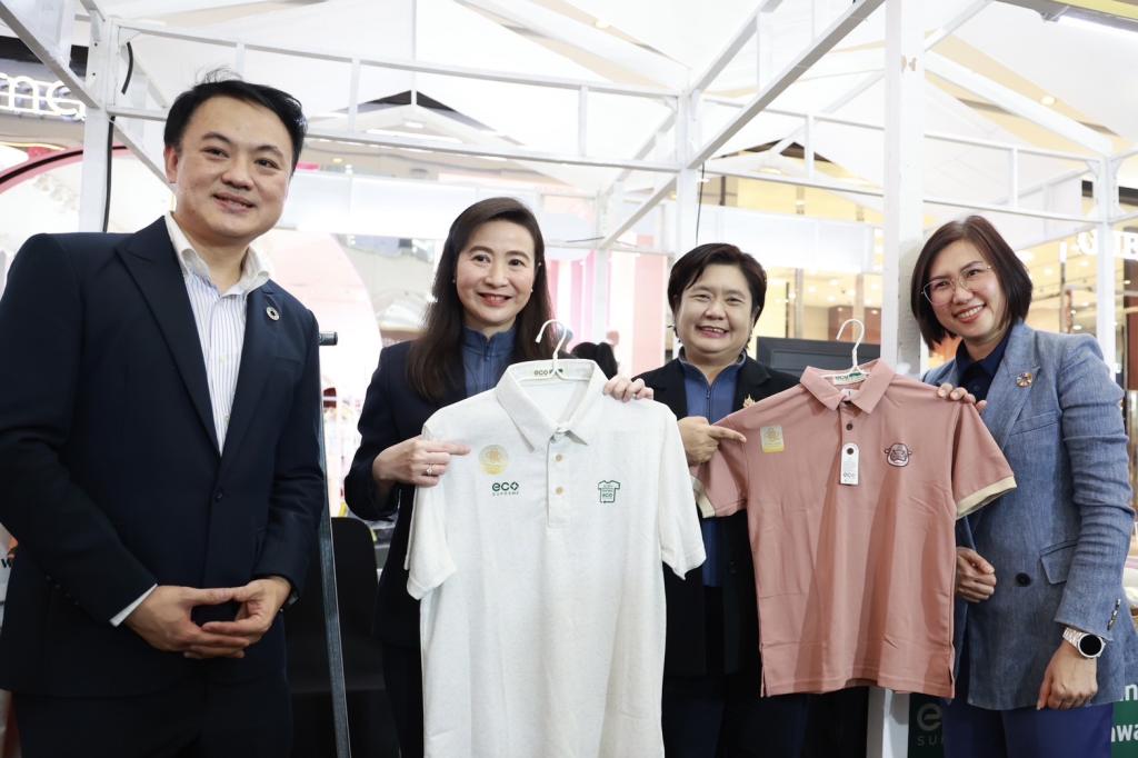 “ดีพร้อม” ผลักดัน "Thailand Textiles Tag" เพิ่มขีดความสามารถการแข่งขัน สร้างมาตรฐานความเป็นไทยสู่เวทีโลกอย่างยั่งยืน ดันมูลค่าทางเศรษฐกิจมากกว่า 50 ล้านบาท สอดรับนโยบาย รมว. เอกนัฎ