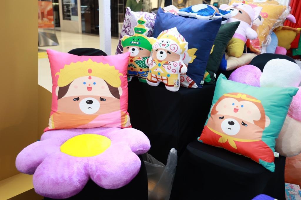“ดีพร้อม” ผลักดัน "Thailand Textiles Tag" เพิ่มขีดความสามารถการแข่งขัน สร้างมาตรฐานความเป็นไทยสู่เวทีโลกอย่างยั่งยืน ดันมูลค่าทางเศรษฐกิจมากกว่า 50 ล้านบาท สอดรับนโยบาย รมว. เอกนัฎ