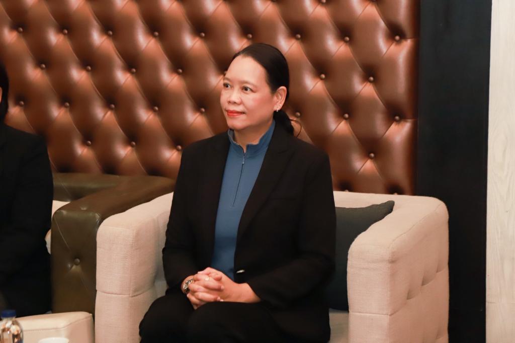 “รองอธิบดีดวงดาว” ลุยนโยบาย “อธิบดีณัฏฐิญา” ติดอาวุธการเงินการคลังบุคลากร ปฏิรูปดีพร้อมสู่องค์กรยุคใหม่ ตามนโยบาย รมว.เอกนัฏ