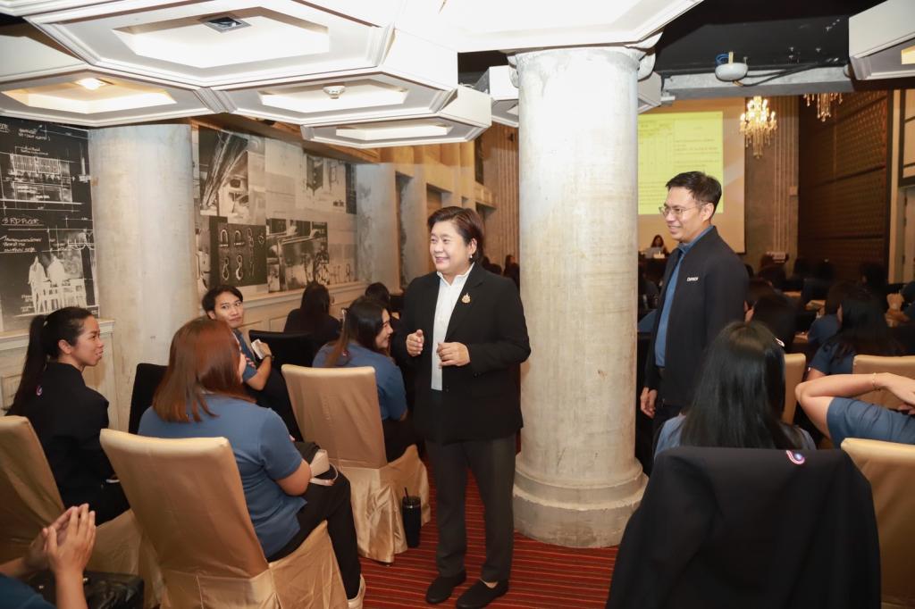 “รองอธิบดีดวงดาว” ลุยนโยบาย “อธิบดีณัฏฐิญา” ติดอาวุธการเงินการคลังบุคลากร ปฏิรูปดีพร้อมสู่องค์กรยุคใหม่ ตามนโยบาย รมว.เอกนัฏ